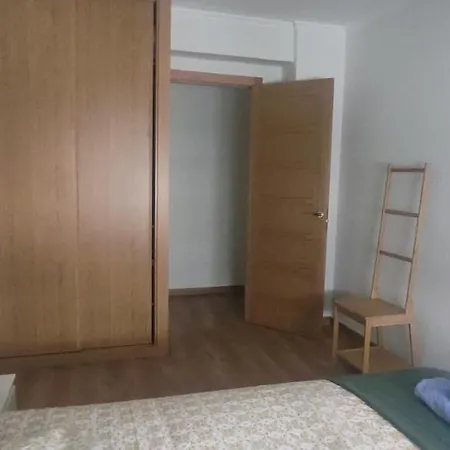 Piso Centrico Y Tranquilo 아파트 *