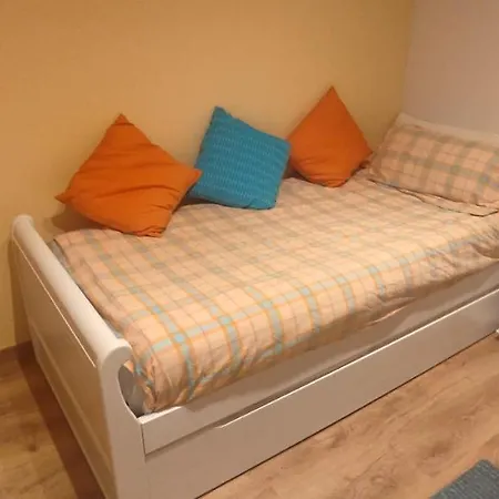 Piso Centrico Y Tranquilo 아파트 *