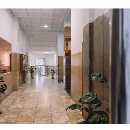 Piso Centrico Y Tranquilo 아파트